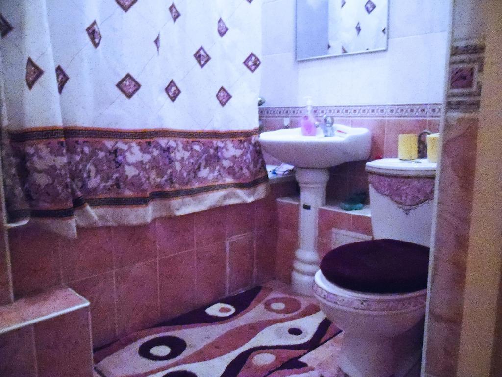 Paradise Apartment Bișkek Cameră foto